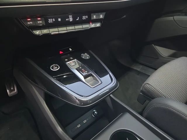 Audi Q4 e-tron 40 S-Line