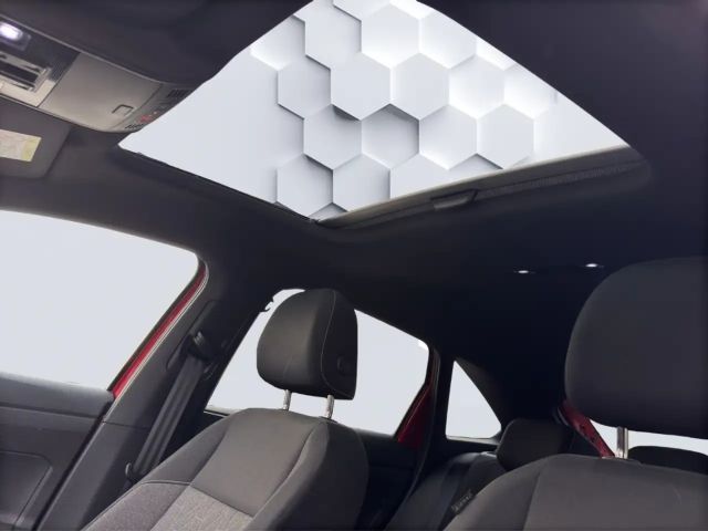 Volkswagen Taigo 1.5 TSI DSG Life Move