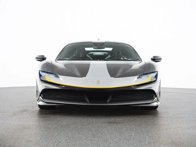Ferrari SF90 Stradale