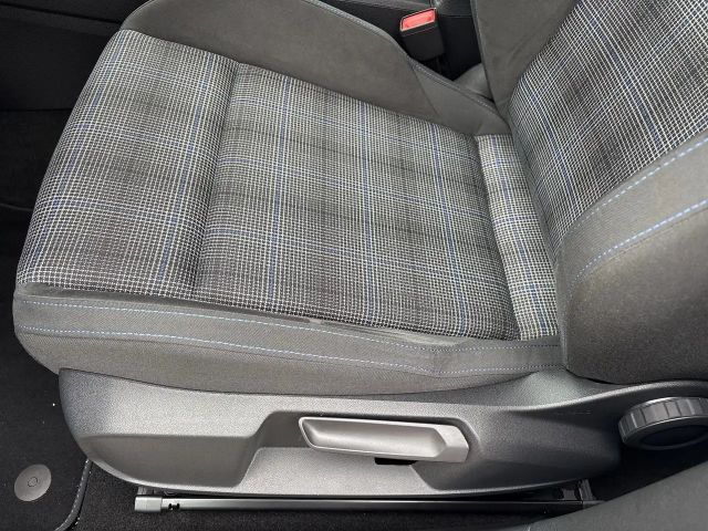 Volkswagen Golf GTE eHybrid