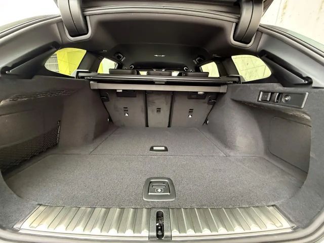 BMW 320 320d M-Sport xDrive