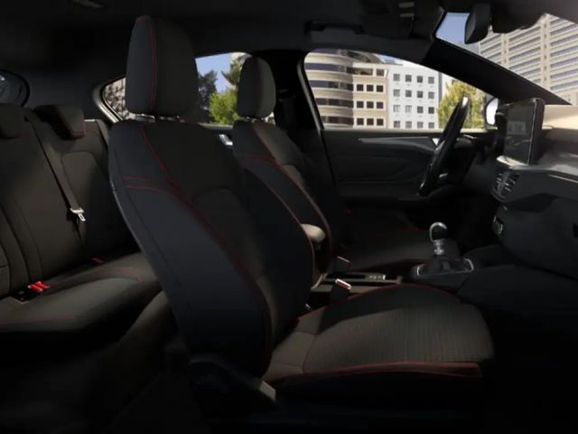 Ford Focus EcoBoost ST Line