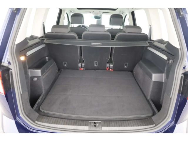 Volkswagen Touran 2.0 TDI DSG Highline