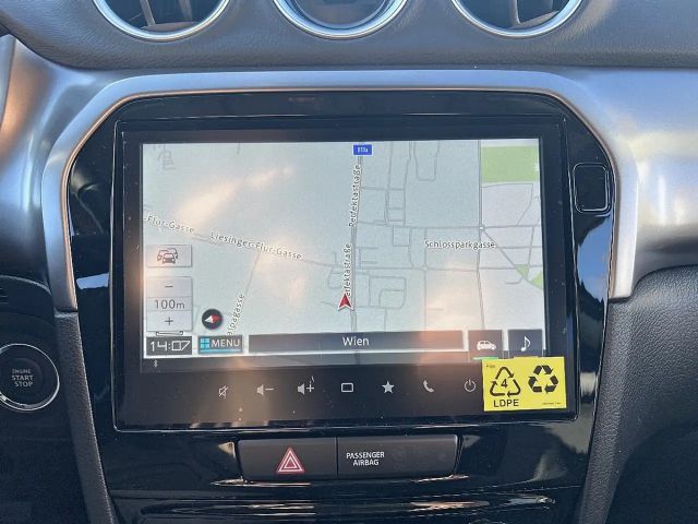 Suzuki Vitara Hybrid Shine