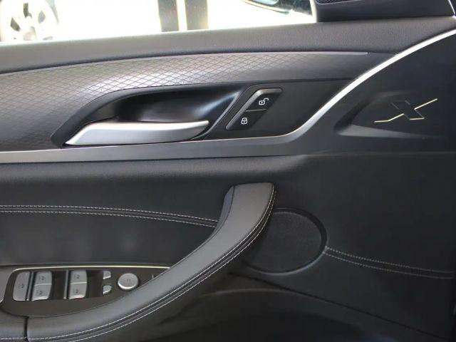 BMW X4 Coupé M-Sport xDrive30i