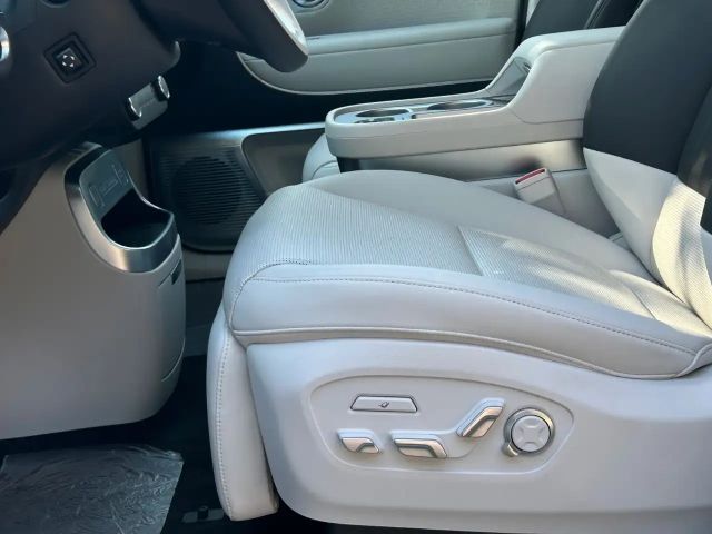 Hyundai IONIQ 9 UNIQ