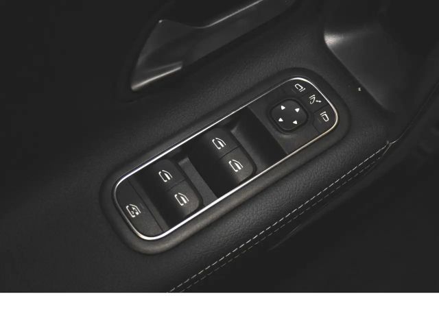 Mercedes-Benz A 180 Progres. Advanced *DISTRONIC*Volldigit.Display