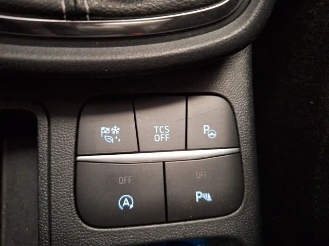 Ford Puma EcoBoost Titanium