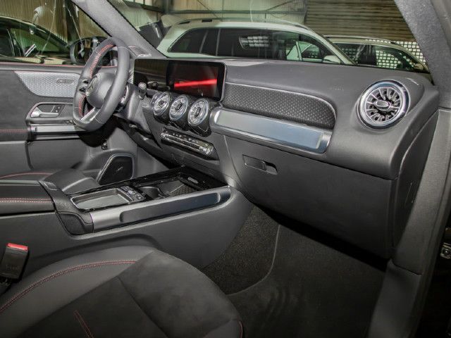 Mercedes-Benz GLB 220 4MATIC GLB 220 d