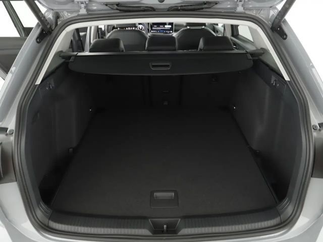 Volkswagen Golf Business DSG Variant