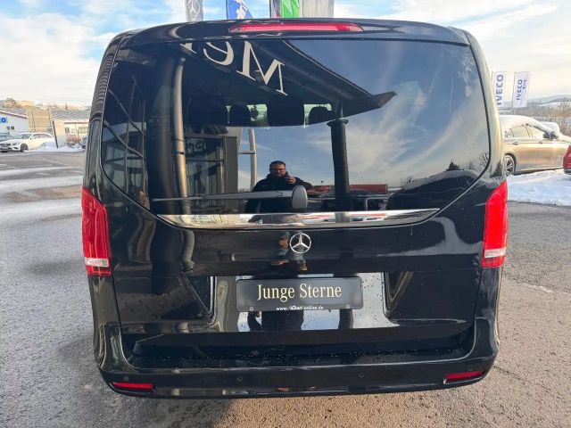 Mercedes-Benz V 300 V 300 d