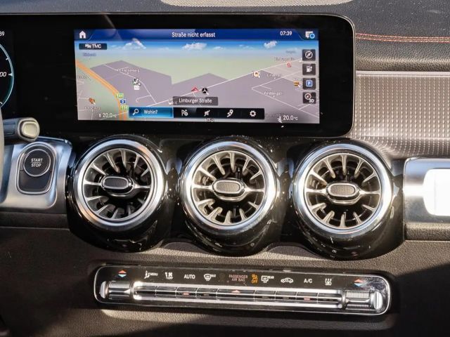 Mercedes-Benz EQB 300 4MATIC