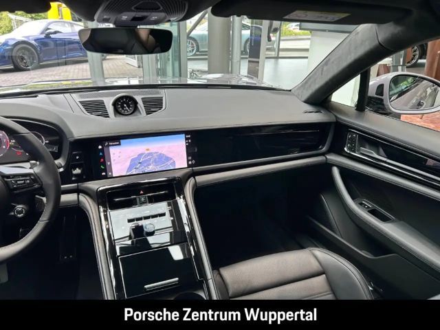 Porsche Panamera 4 E-Hybrid