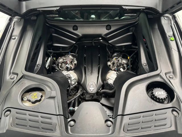 Maserati MC20 / Carbon Interieur+ Exterieur/ Hebe-Lift!