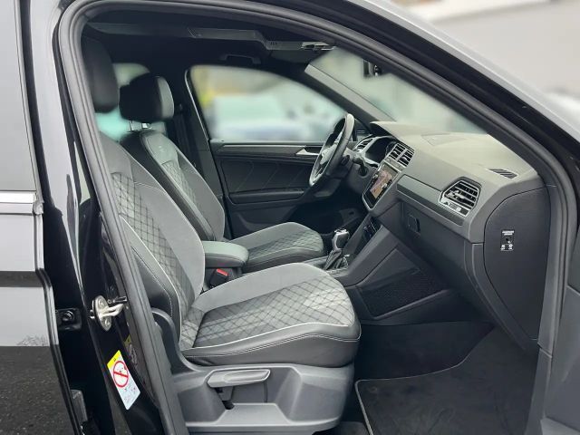 Volkswagen Tiguan DSG R-Line