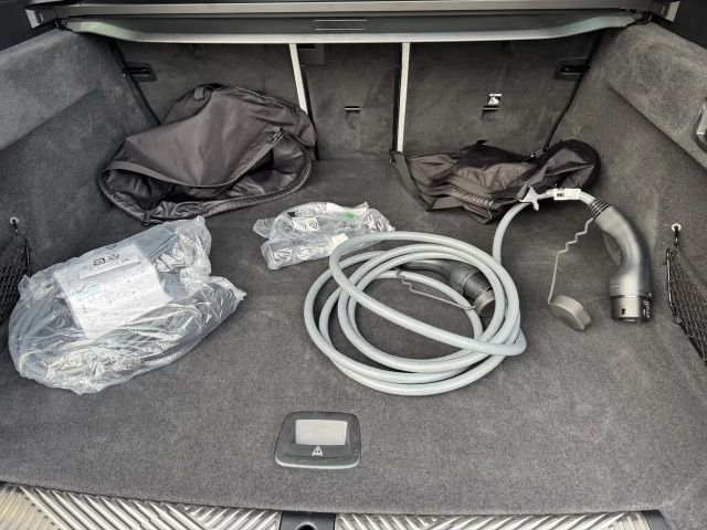 BMW M5 Touring Keramik M-Drivers-P Pano B&W AHK 0,5%