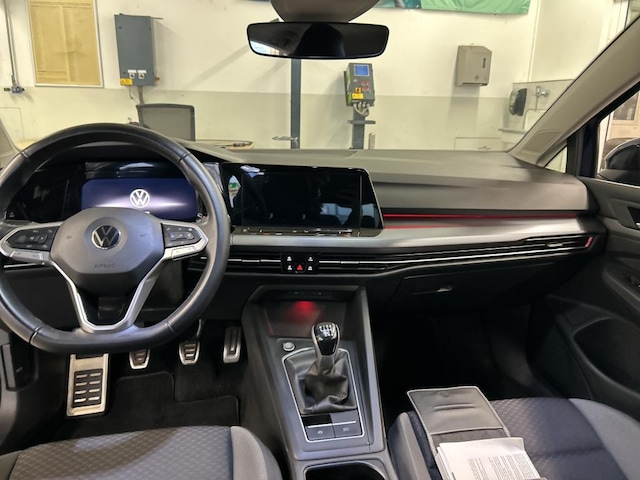 Volkswagen Golf 1.5 TSI Golf VIII IQ.Drive