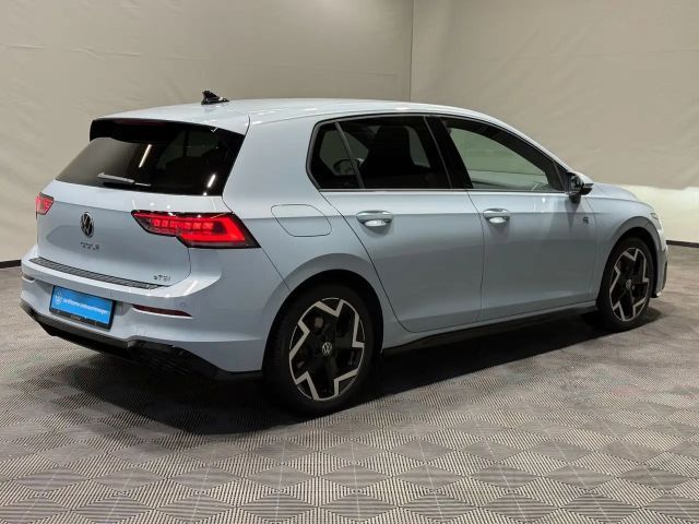 Volkswagen Golf 1.5 eTSI DSG R-Line