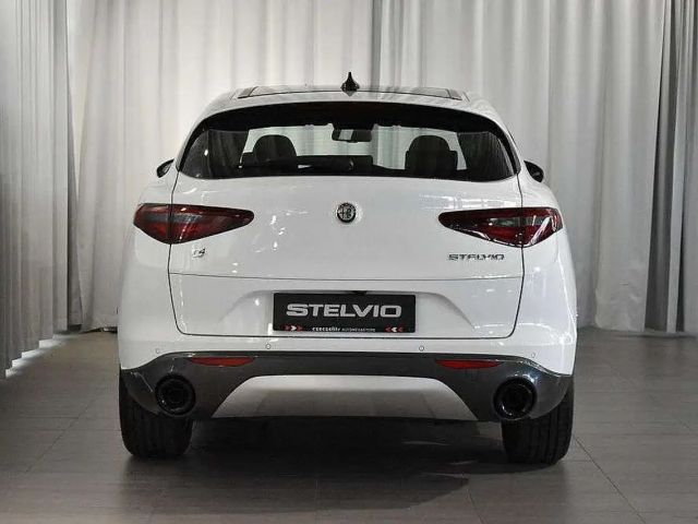 Alfa Romeo Stelvio Q4 TI