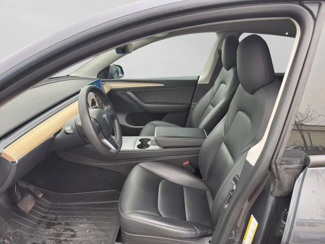 Tesla Model Y AWD Dual Motor Long Range