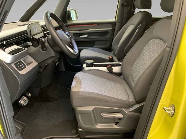 Volkswagen ID.Buzz IQ.Drive Pro