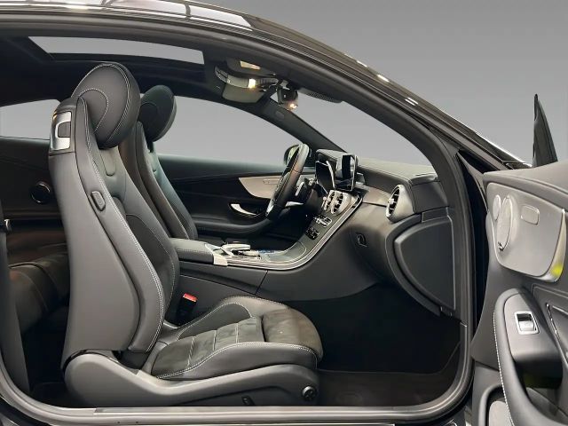 Mercedes-Benz C 200 AMG Line Coupé