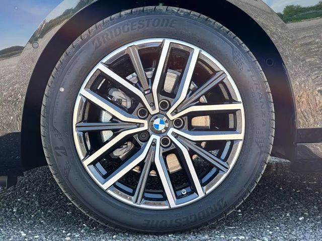 BMW 220 220d Active Tourer Sedan