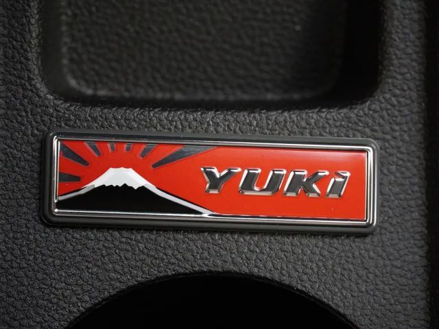 Mitsubishi Colt Hybrid