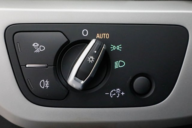 Audi A4 35 TDI Avant S-Tronic