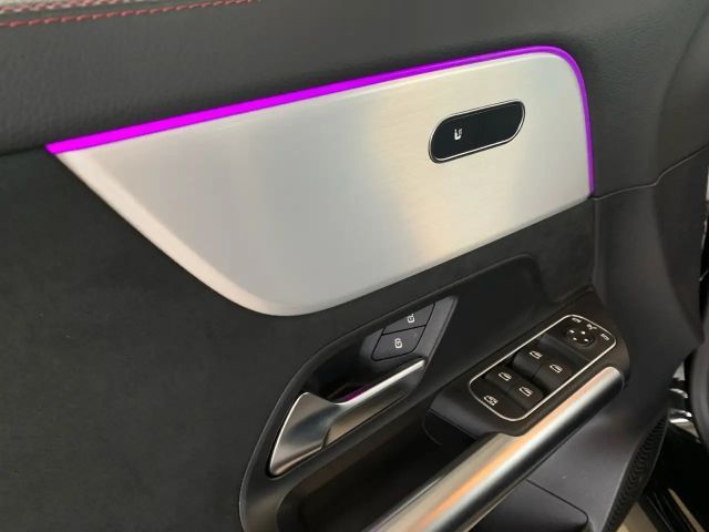 Mercedes-Benz EQA 350 4MATIC AMG Line