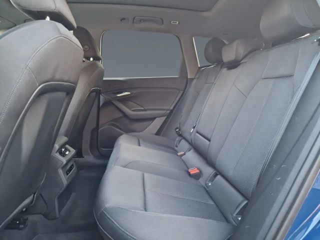 Audi Q6 e-tron TECH LED+ PANO KAM. ACC