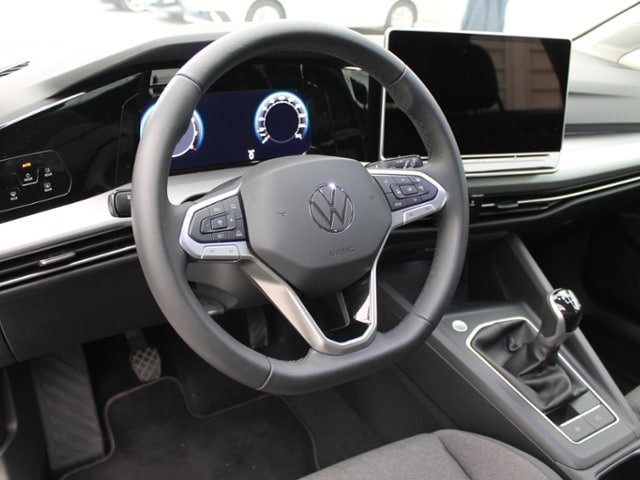 Volkswagen Golf 1.5 TSI Golf VIII