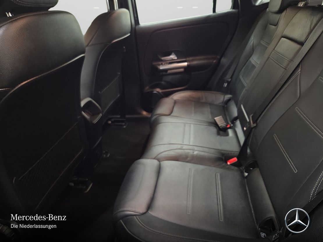 Mercedes-Benz EQA 300 4MATIC