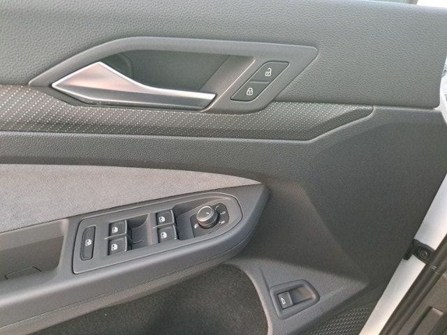 Volkswagen Golf 2.0 TDI DSG R-Line Variant