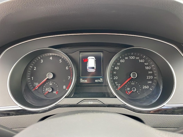 Volkswagen Passat 1.5 TSI Business DSG Variant