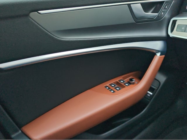 Audi A6 40 TDI S-Tronic Sedan