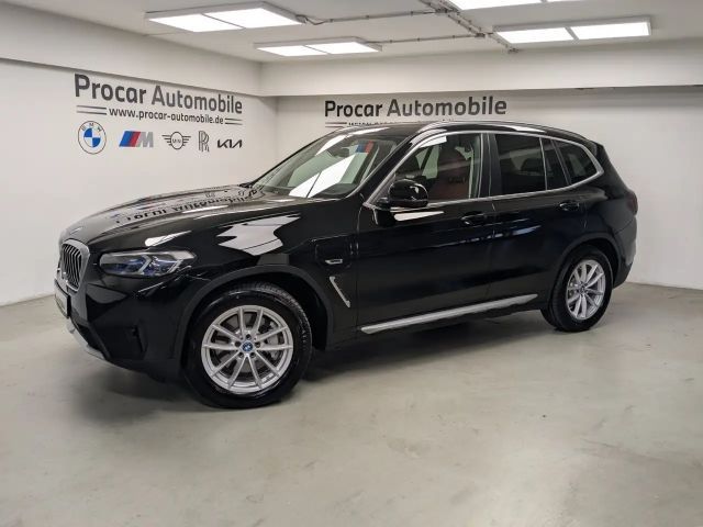 BMW X3 xDrive30e