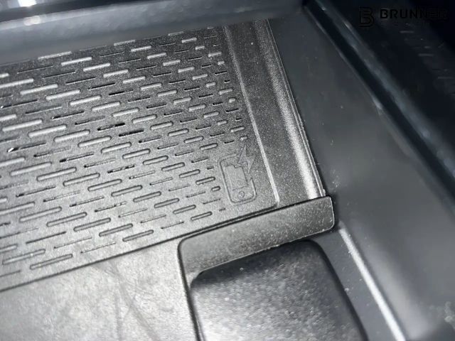 Mercedes-Benz GLA 200 AMG Line