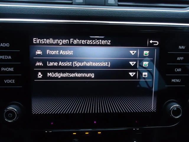 Skoda Superb Ambition