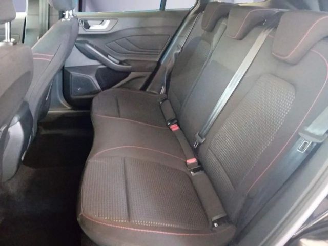 Ford Focus EcoBoost ST Line Wagon