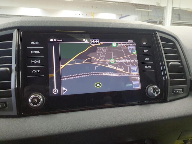 Skoda Karoq 2.0 TSI Sportline