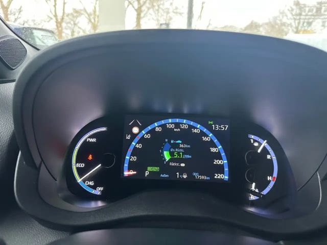 Toyota Yaris Cross Hybride Team D