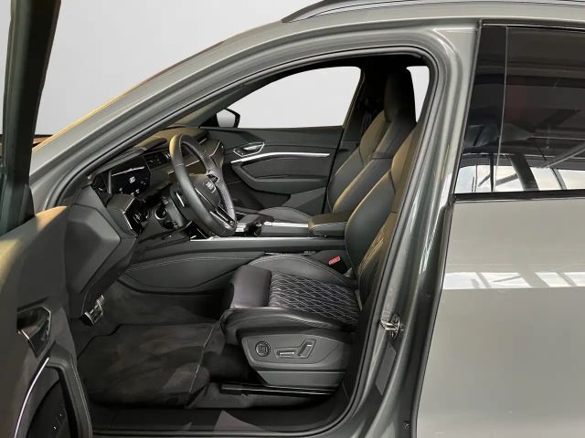 Audi Q8 e-tron 55 Quattro S-Line