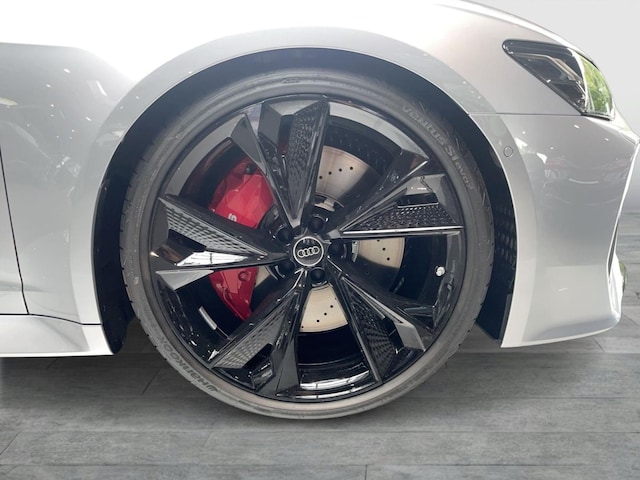 Audi A6 e-tron Avant Performance Quattro