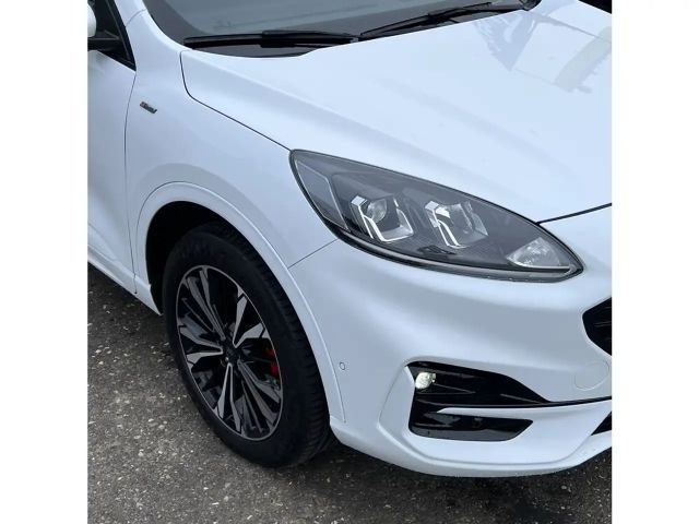 Ford Kuga ST Line