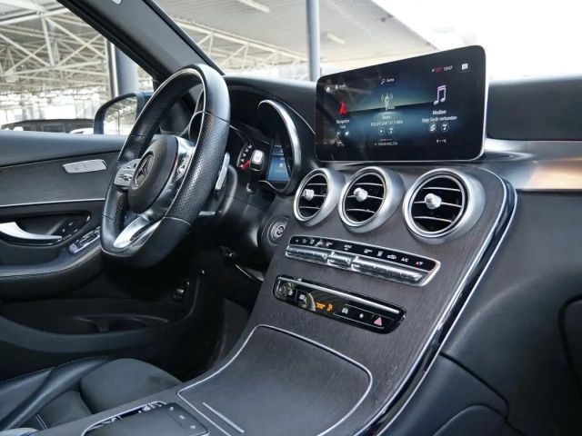 Mercedes-Benz GLC 300 4MATIC AMG Line