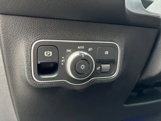 Mercedes-Benz GLB 200 Progressive