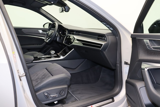 Audi S6 Quattro Sedan