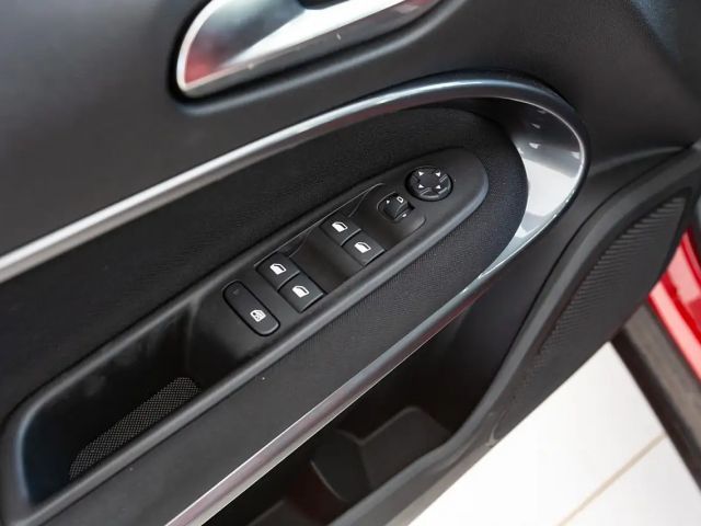 Fiat 600e Elektro (RED) 54 kWh