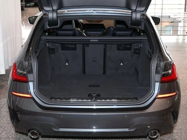 BMW 320 320i M-Sport Touring